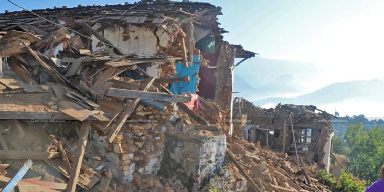 भूकम्पमा परी जाजरकोटमा ९२ र रुकुम पश्चिममा ३८ जनाको मृत्यु