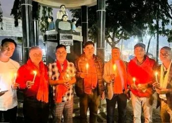 मलंगवामा स्व.   भट्टराईको सम्झनामा दिप प्रज्वलन