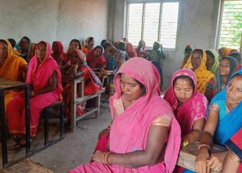 दलित महिला भन्छन : हामीमाथि अझै हिंसा र छुवाछुत हुन्छ ।