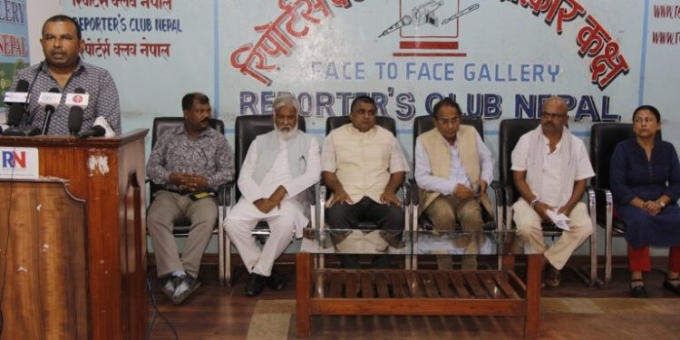 वडाध्यक्ष मुकेश यादवको हत्या भएको परिवारको दाबी, प्रहरी प्रशासनले छानविनमा चासो नदेखाएको आरोप, सीआईबीलाई गराए ध्यानाकार्षण