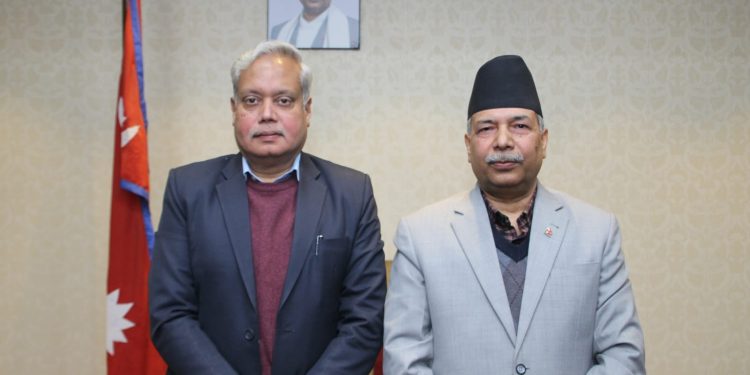 सम्माननीय उपराष्ट्रपति यादवसंग भारतीय राजदूत श्रीवास्तवको शिष्टाचार भेटवार्ता ।